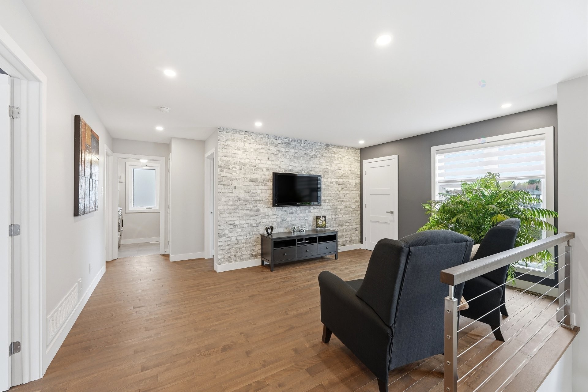 









123


Av. du Littoral

,
Saint-Paul,




QC
J0K3E0

