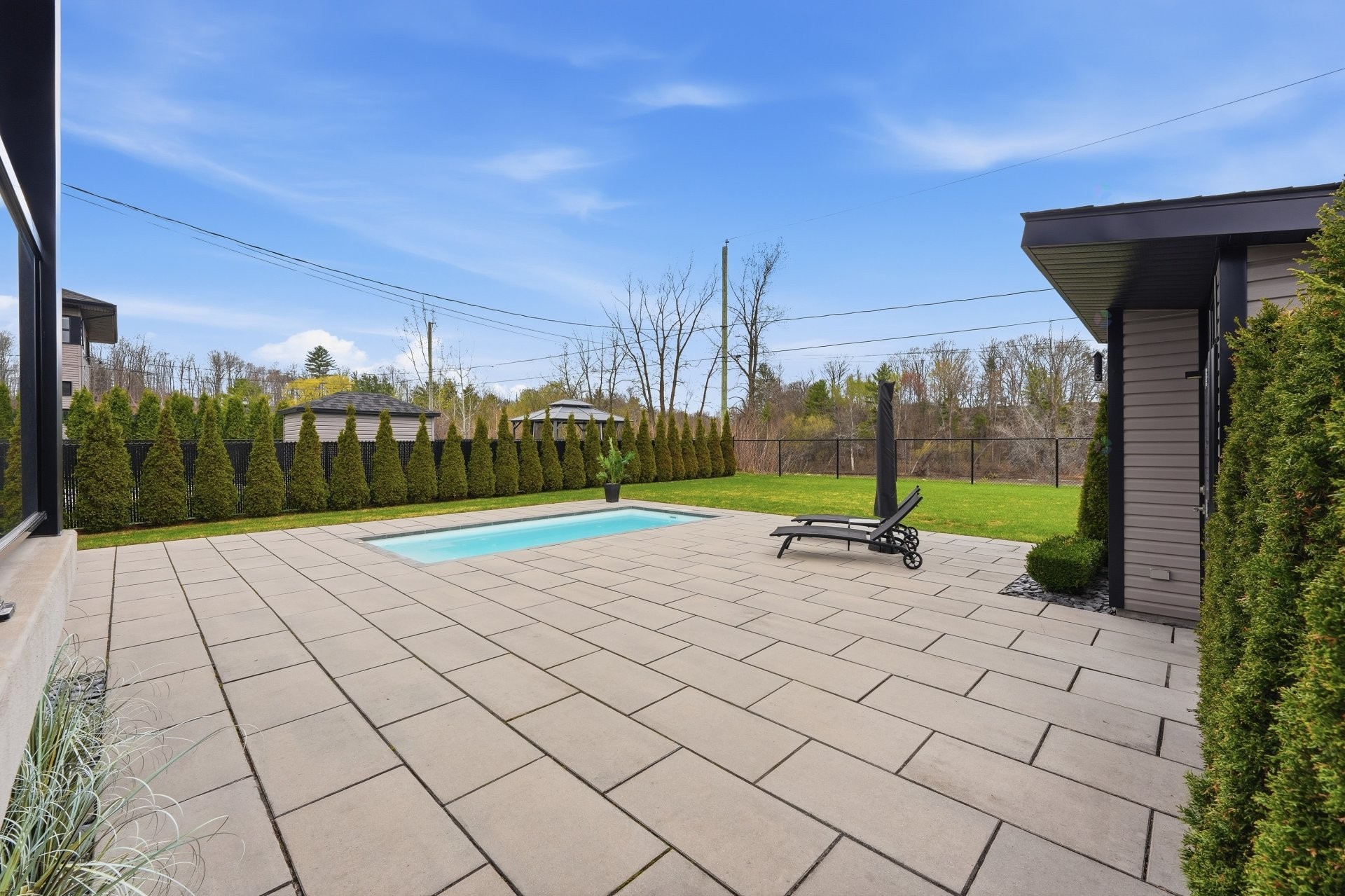 









123


Av. du Littoral

,
Saint-Paul,




QC
J0K3E0

