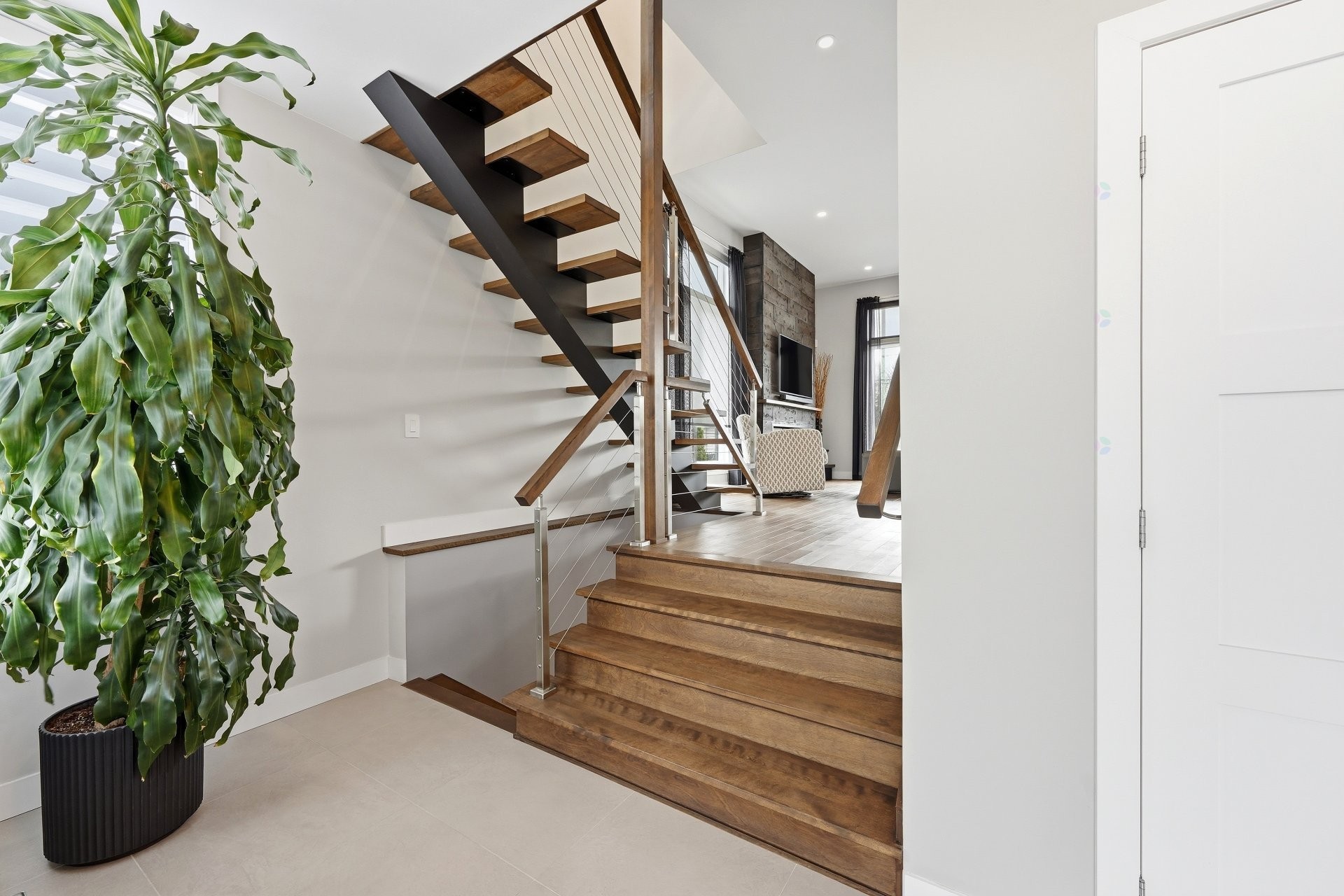









123


Av. du Littoral

,
Saint-Paul,




QC
J0K3E0

