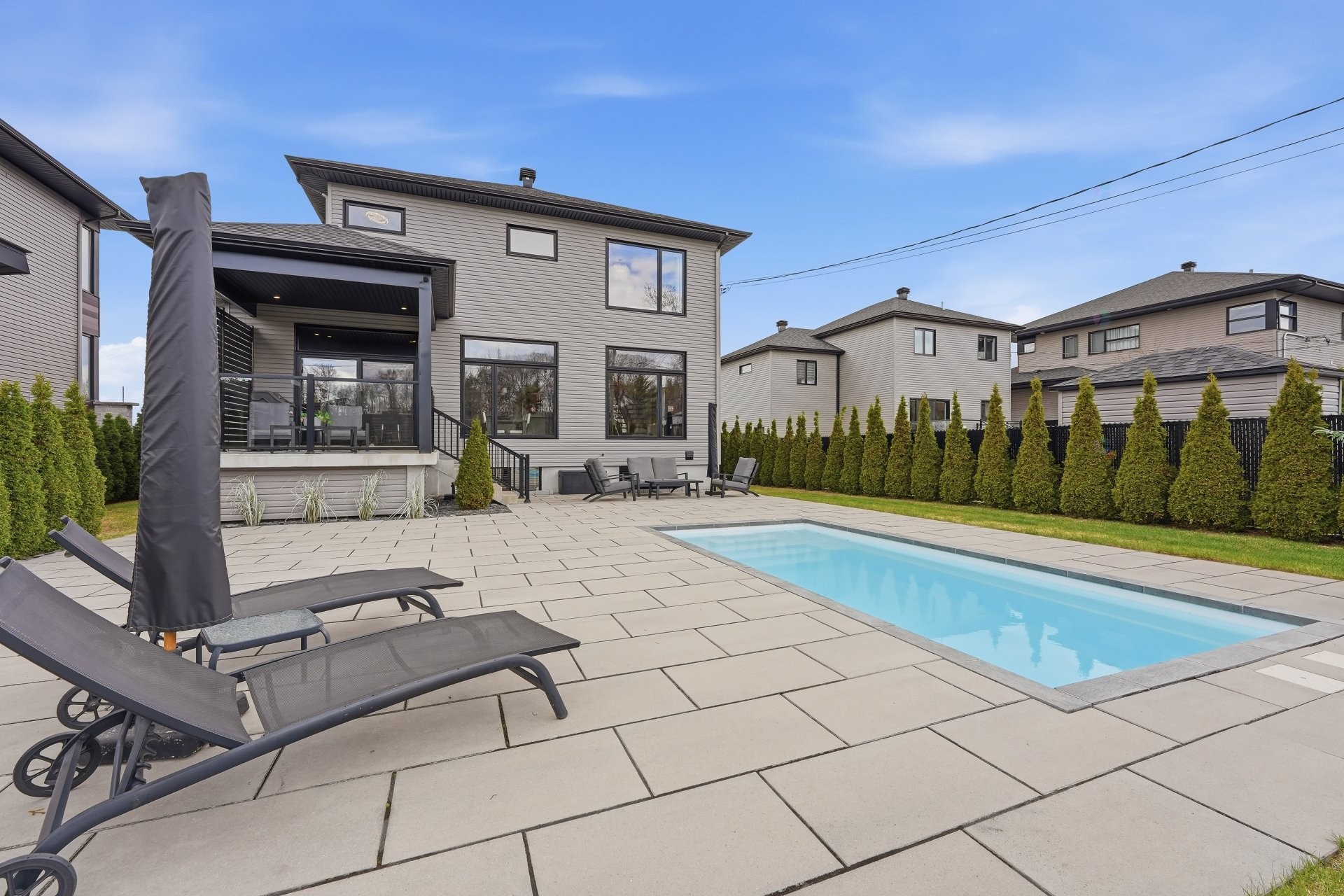 









123


Av. du Littoral

,
Saint-Paul,




QC
J0K3E0

