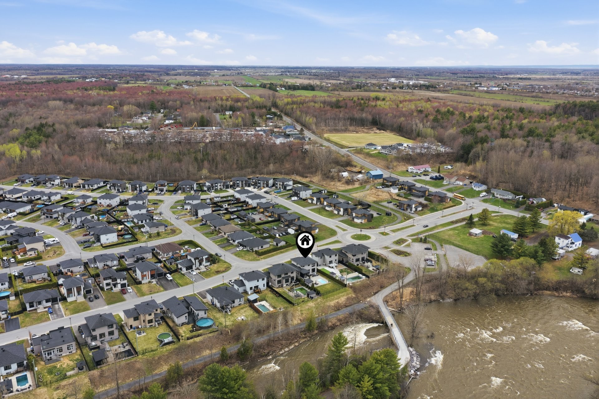 









123


Av. du Littoral

,
Saint-Paul,




QC
J0K3E0

