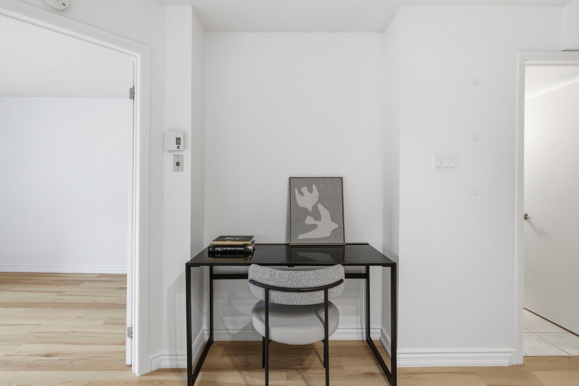 









88


Rue Charlotte

, 602,
Montréal (Ville-Marie),




QC
H2X4E2


