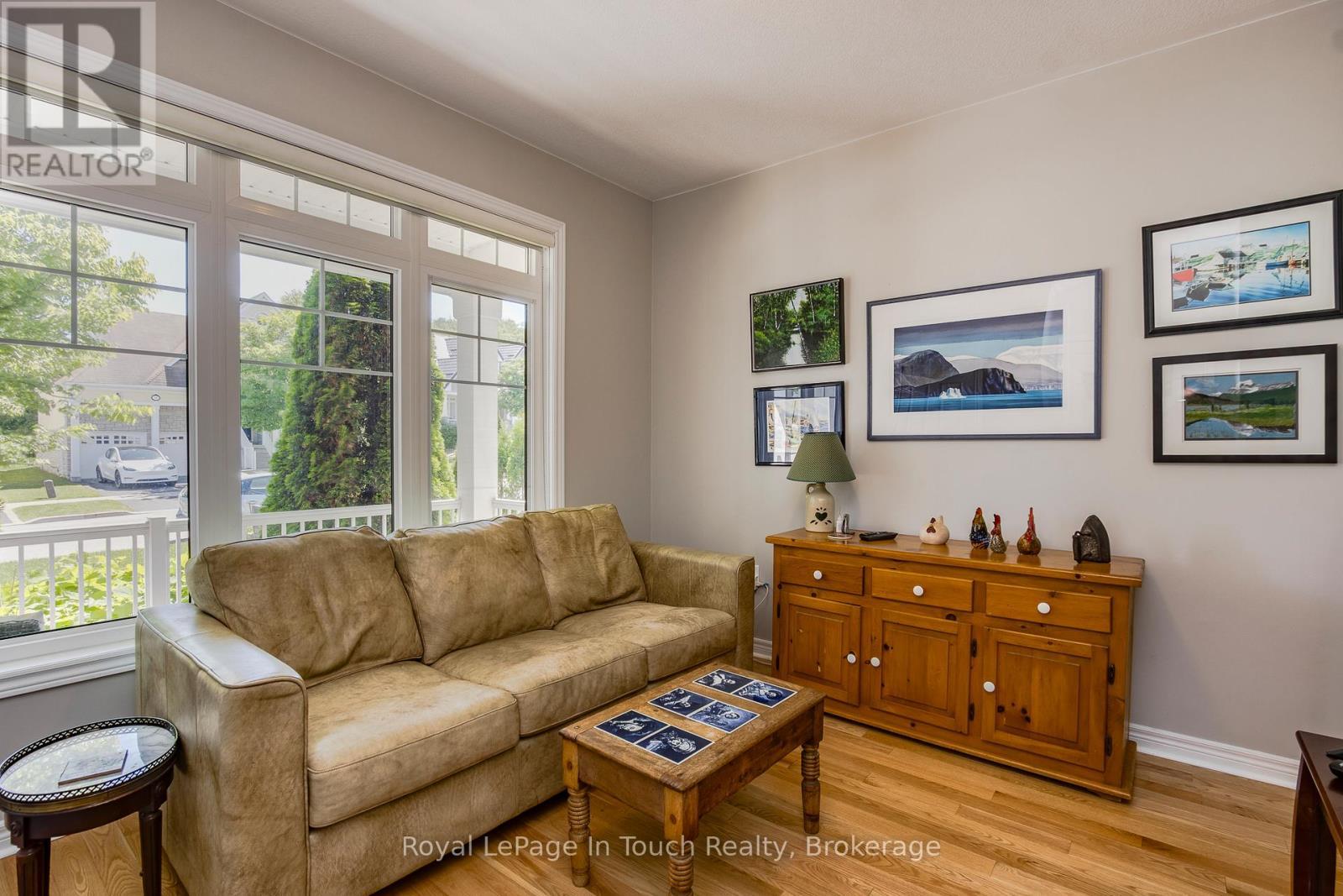 












14 RIVERWALK PLACE

,
Midland,




Ontario
L4R0B4

