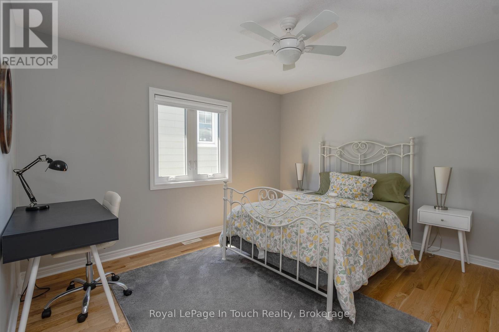 












14 RIVERWALK PLACE

,
Midland,




Ontario
L4R0B4

