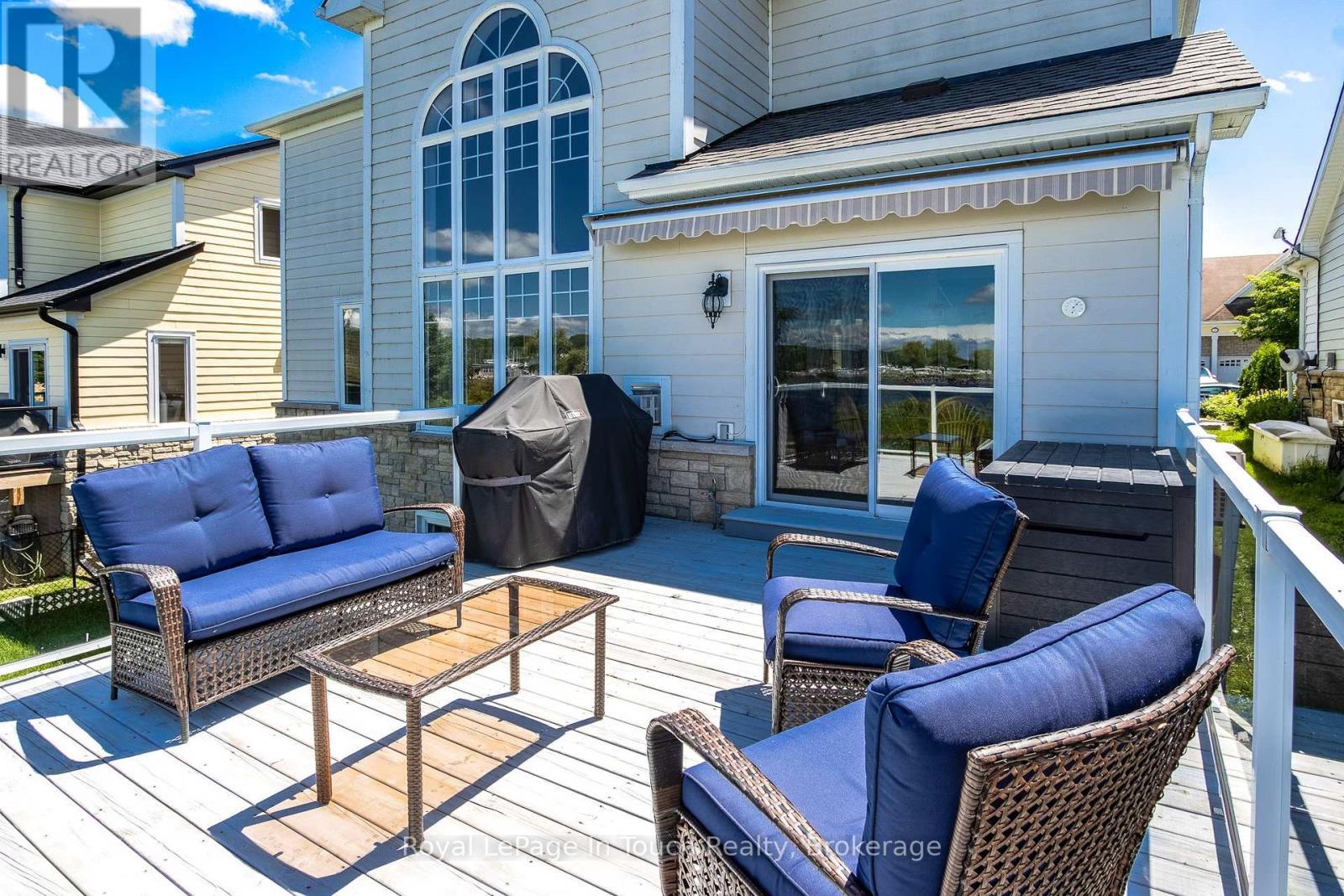 












14 RIVERWALK PLACE

,
Midland,




Ontario
L4R0B4

