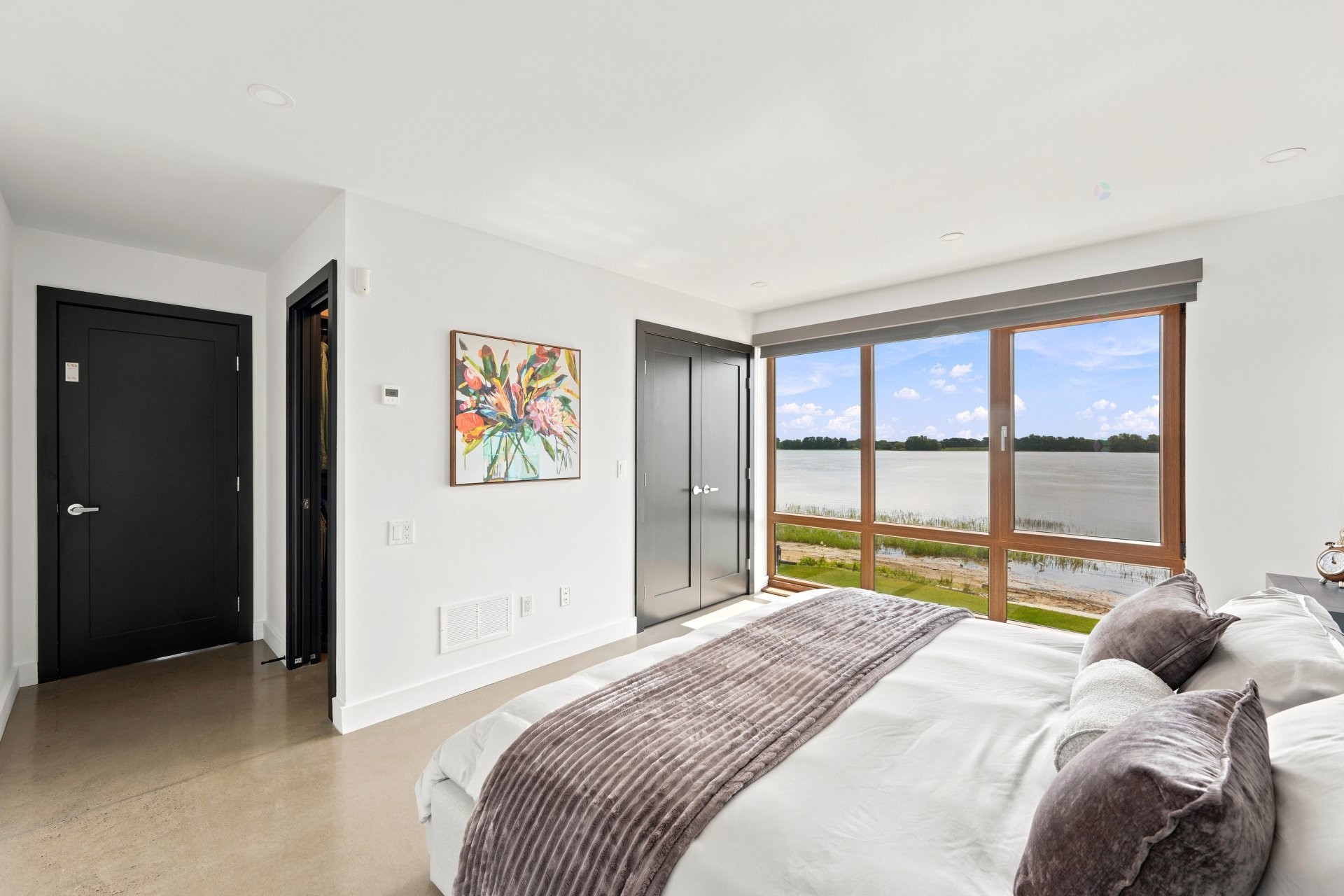 









33


Rue Rochefort

,
Repentigny (Repentigny),




QC
J5Y3C1

