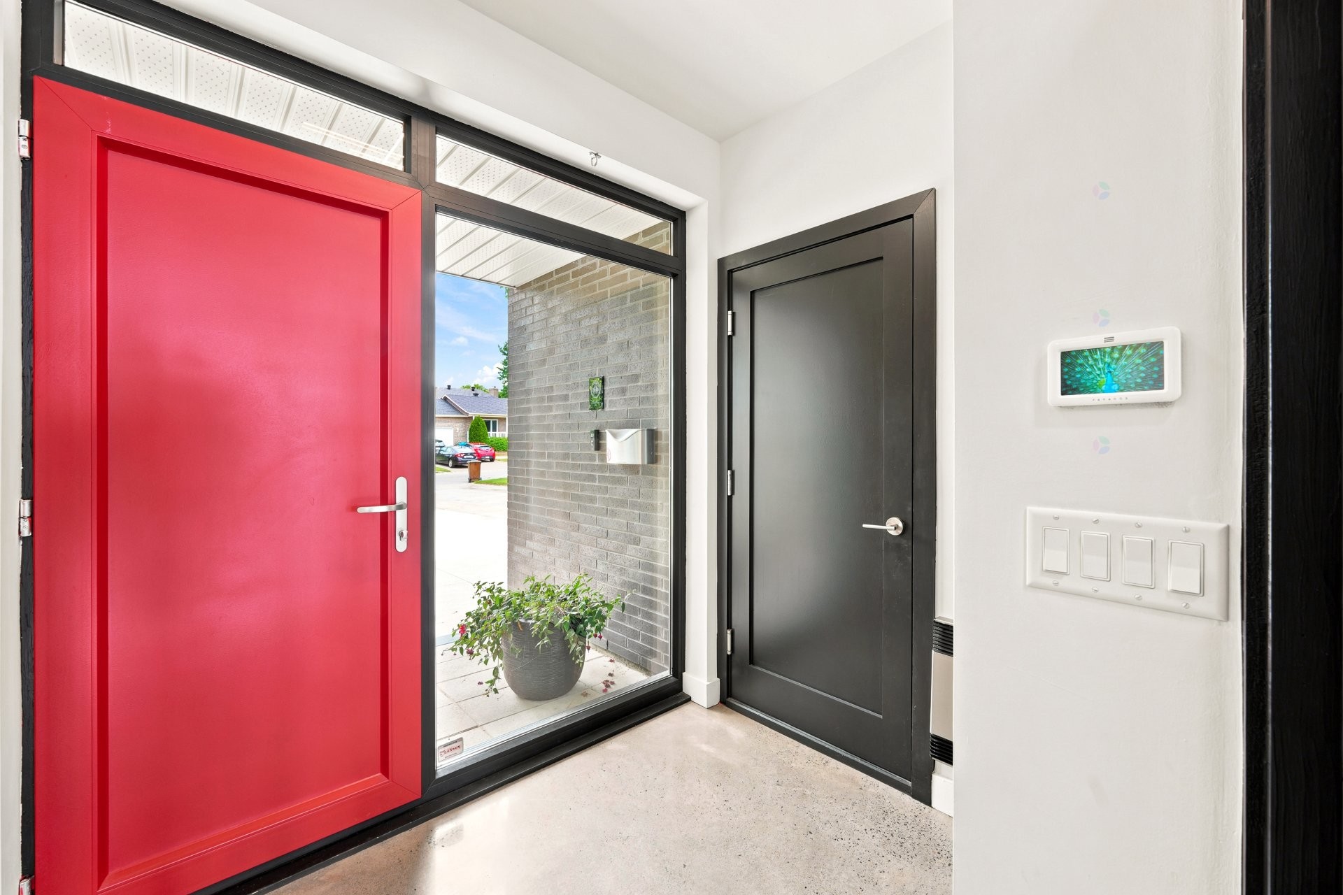 









33


Rue Rochefort

,
Repentigny (Repentigny),




QC
J5Y3C1

