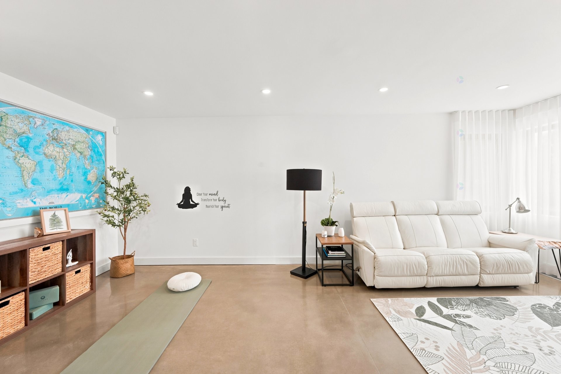 









33


Rue Rochefort

,
Repentigny (Repentigny),




QC
J5Y3C1


