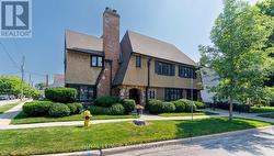 Welcome to 52 Yates Street!