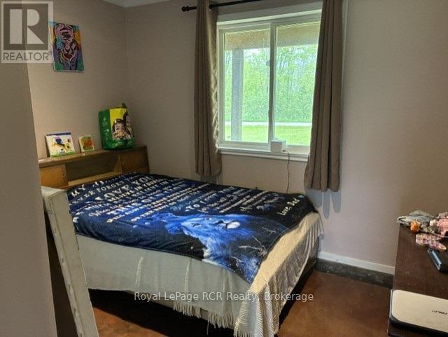 












382162 CONCESSION 17 ROAD E

,
Georgian Bluffs,




Ontario
N0H2T0

