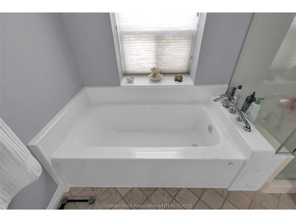 









10


Van Allen

Avenue, 201,
Chatham,




ON
N7L 5K1

