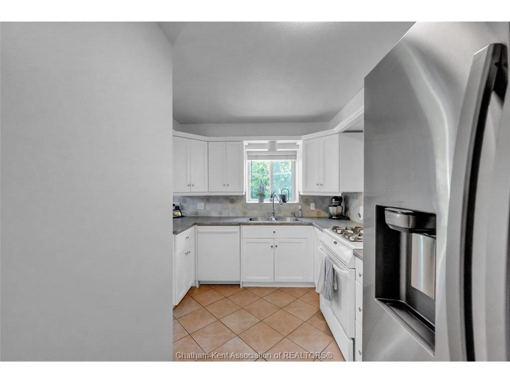 









10


Van Allen

Avenue, 201,
Chatham,




ON
N7L 5K1

