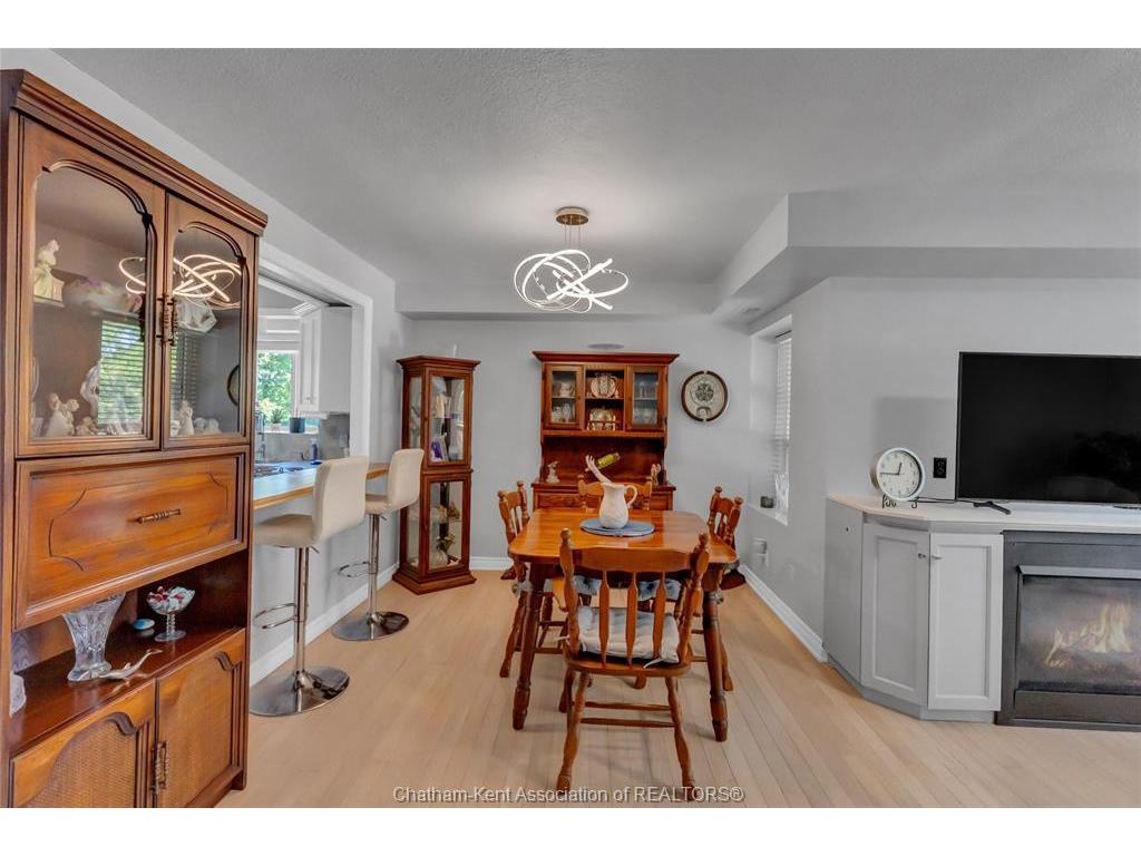 









10


Van Allen

Avenue, 201,
Chatham,




ON
N7L 5K1

