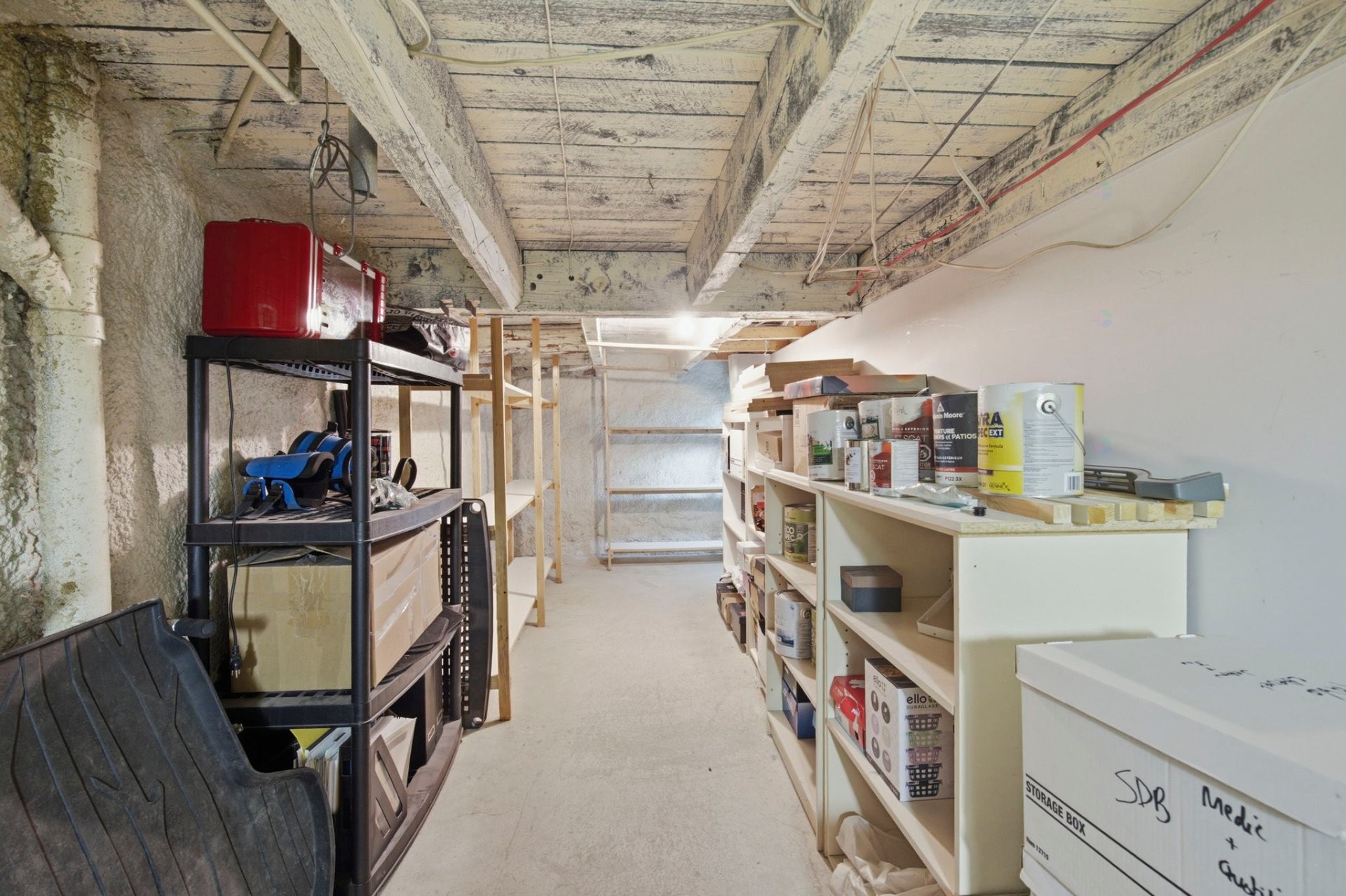 









2067Z


Boul. Gouin E.

,
Montréal (Ahuntsic-Cartierville),




QC
H2B1W7

