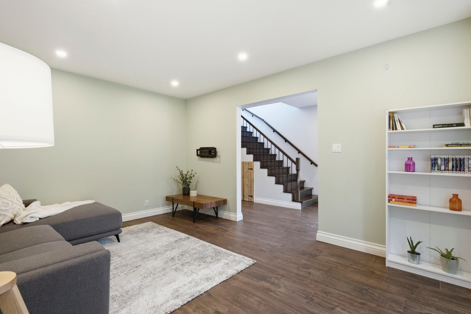 









2067Z


Boul. Gouin E.

,
Montréal (Ahuntsic-Cartierville),




QC
H2B1W7


