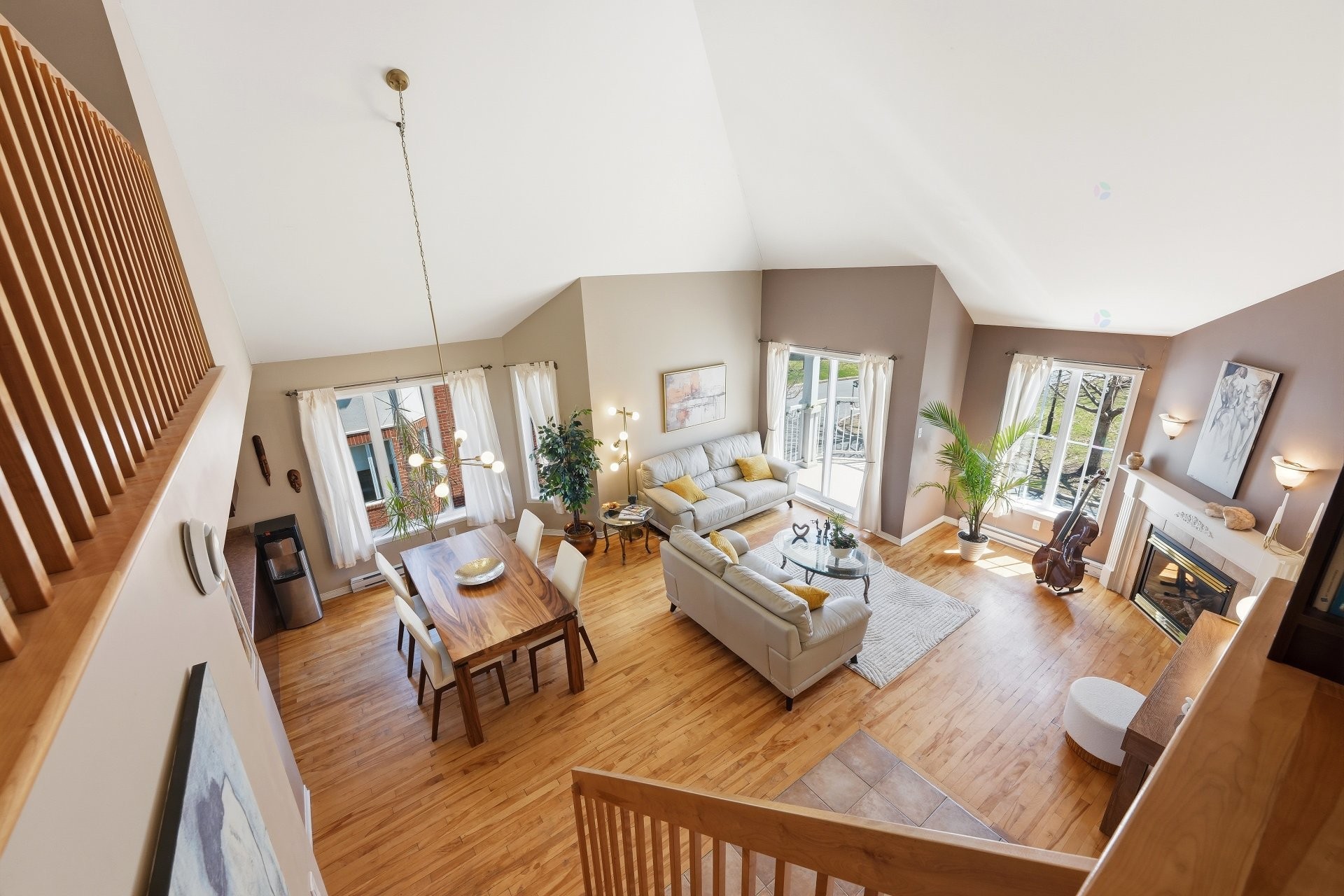 









108


Place de Chenonceau

, 6,
Sainte-Julie,




QC
J3E2P2

