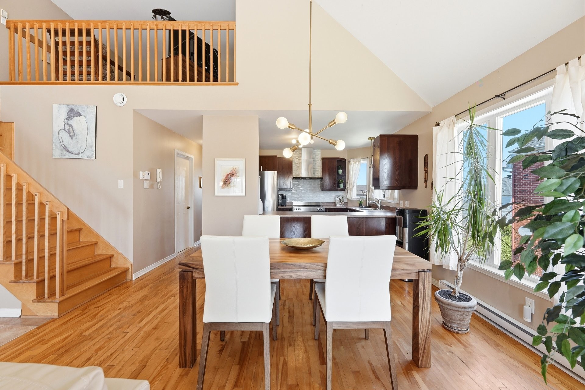 









108


Place de Chenonceau

, 6,
Sainte-Julie,




QC
J3E2P2

