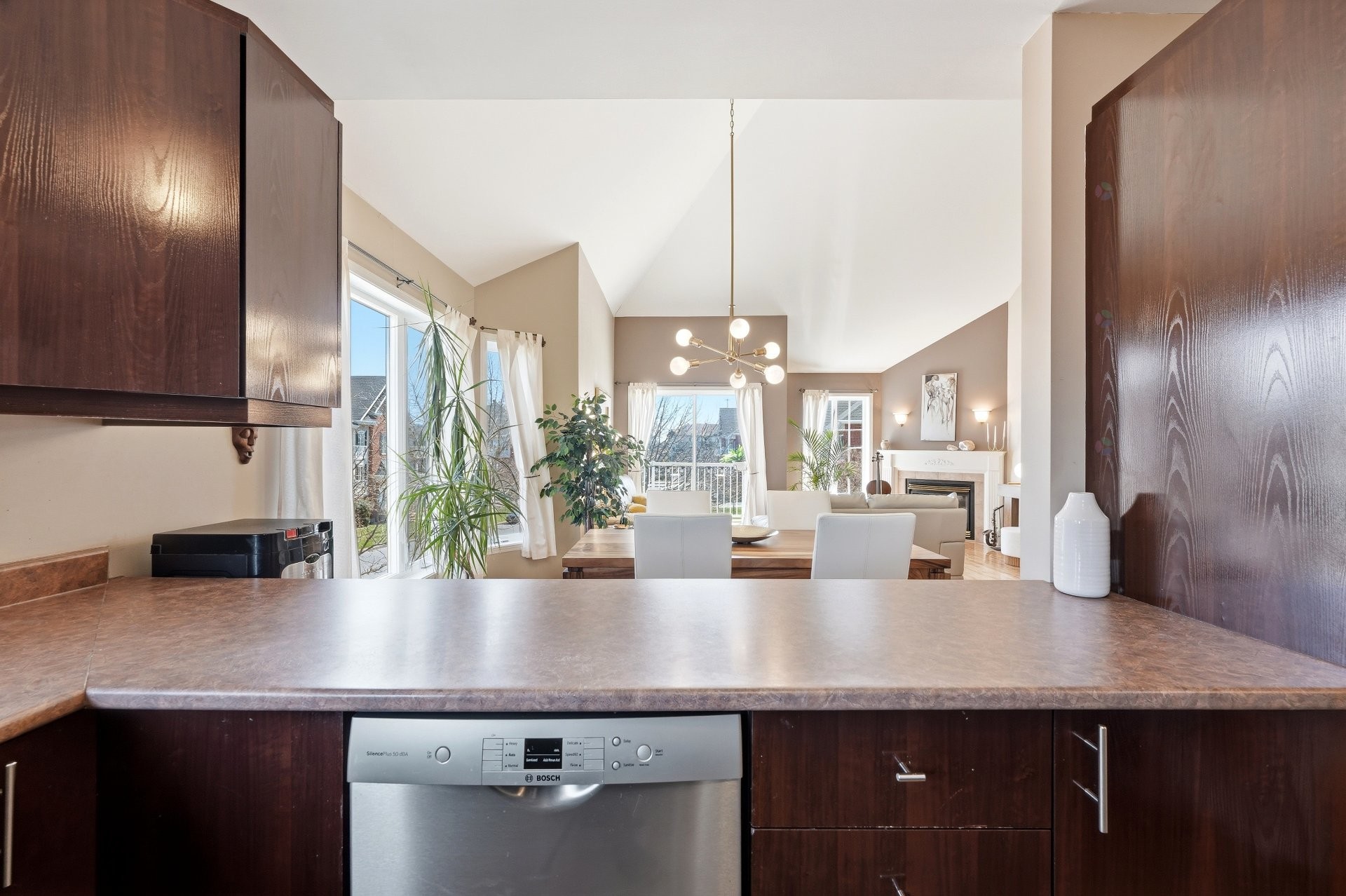 









108


Place de Chenonceau

, 6,
Sainte-Julie,




QC
J3E2P2

