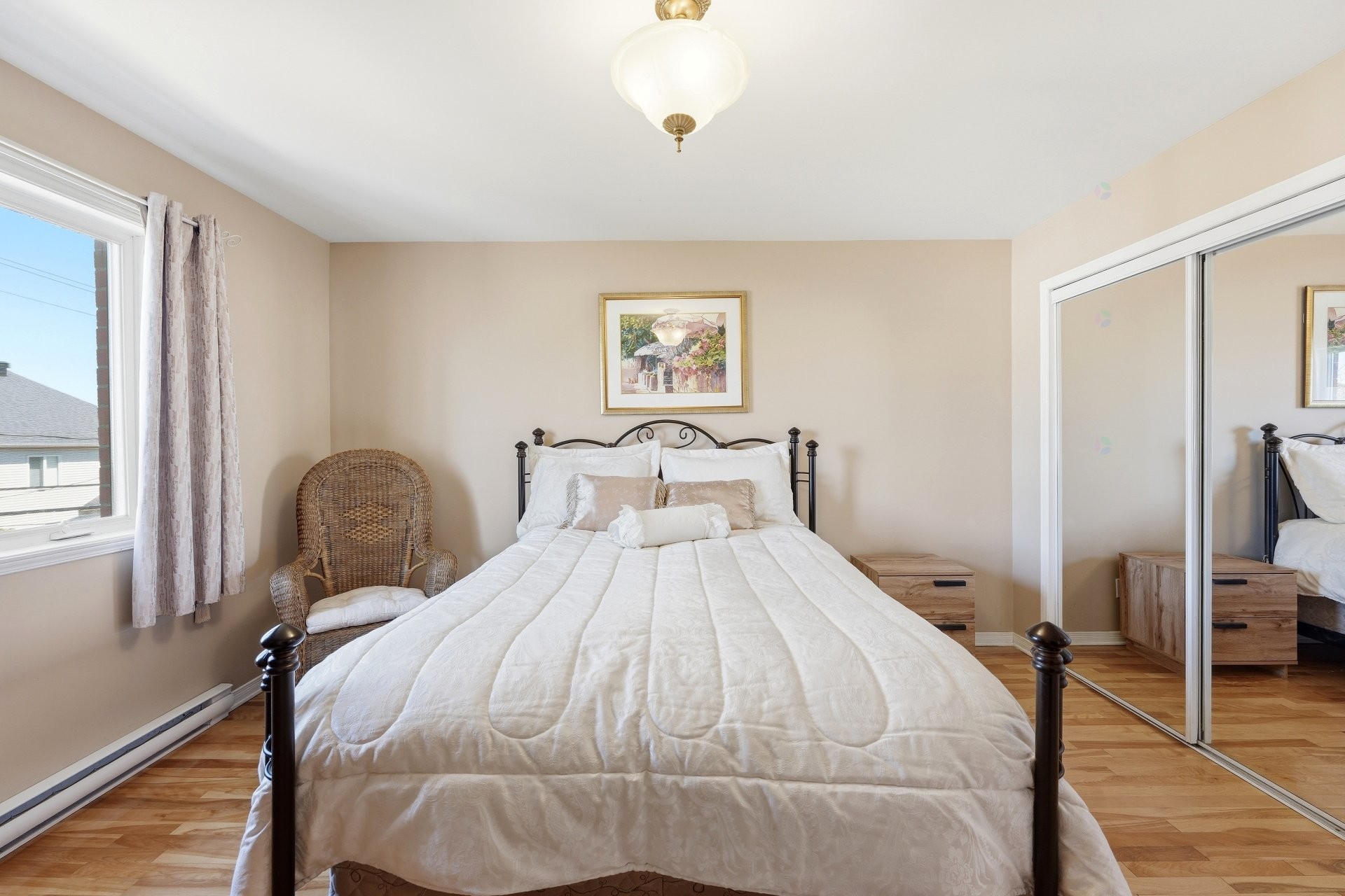 









108


Place de Chenonceau

, 6,
Sainte-Julie,




QC
J3E2P2

