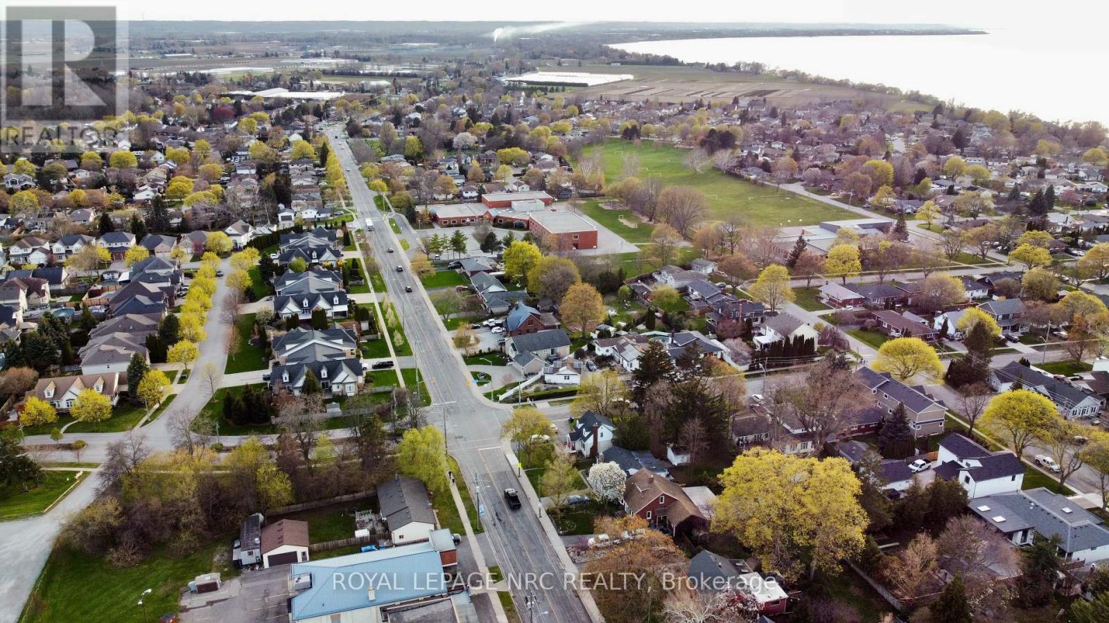 












2A CORBETT AVENUE

,
St. Catharines (Port Dalhousie),







Ontario
L2N5M4

