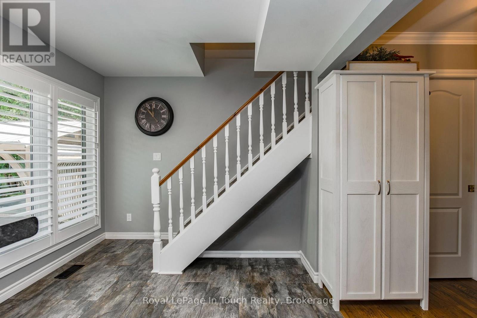 












27 DON STREET

,
Penetanguishene,




Ontario
L9M1E5

