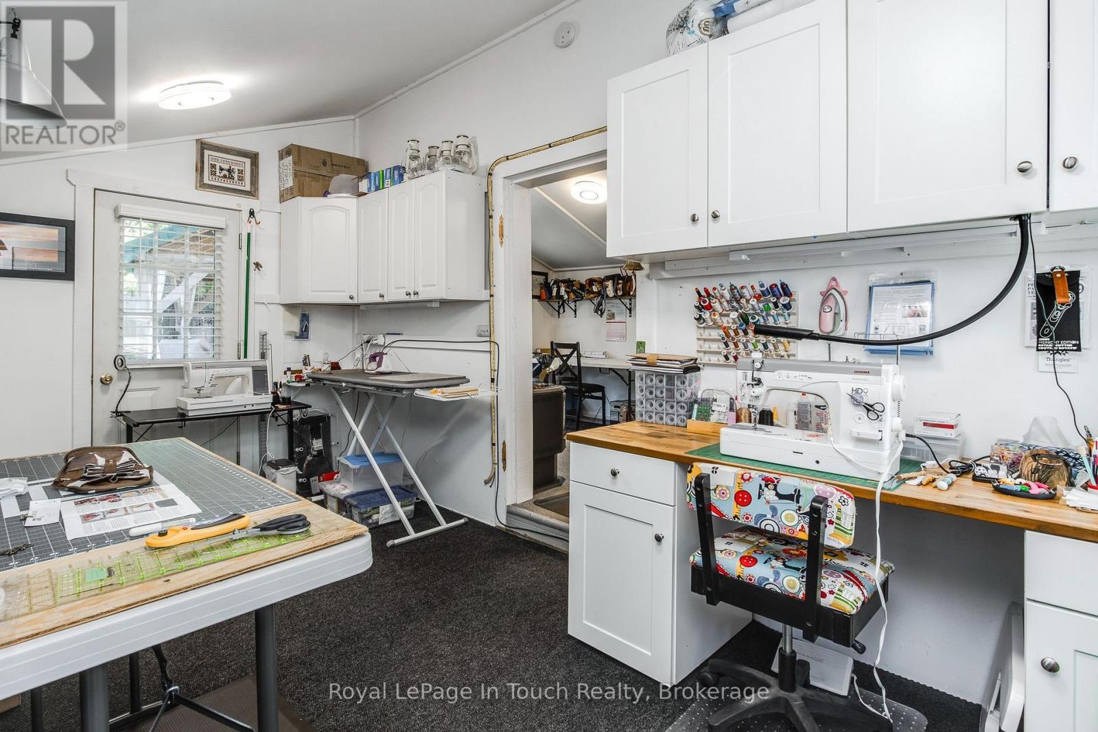 












27 DON STREET

,
Penetanguishene,




Ontario
L9M1E5

