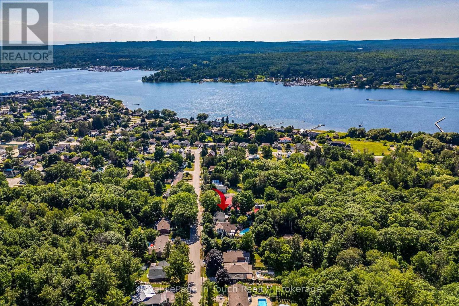 












27 DON STREET

,
Penetanguishene,




Ontario
L9M1E5

