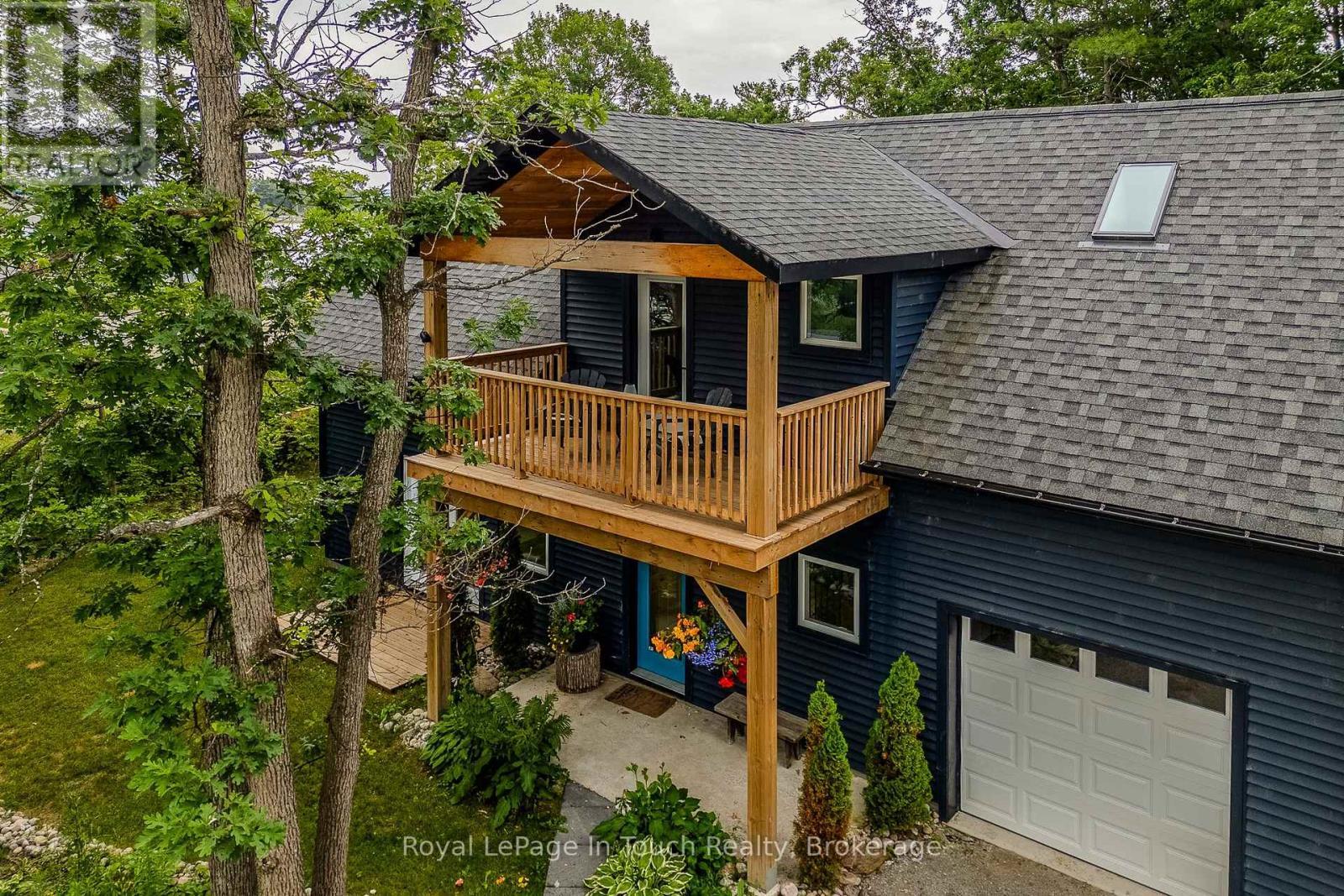 












40 PORT SEVERN ROAD N

,
Georgian Bay (Baxter),




Ontario
L0K1S0

