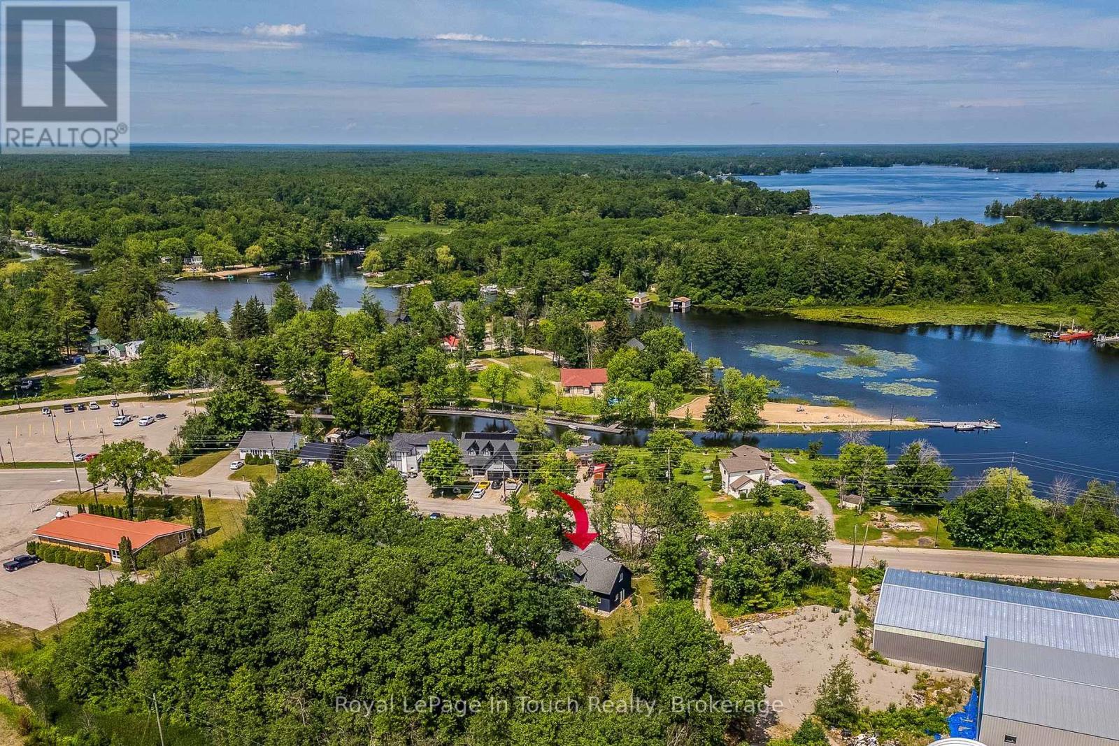 












40 PORT SEVERN ROAD N

,
Georgian Bay (Baxter),




Ontario
L0K1S0

