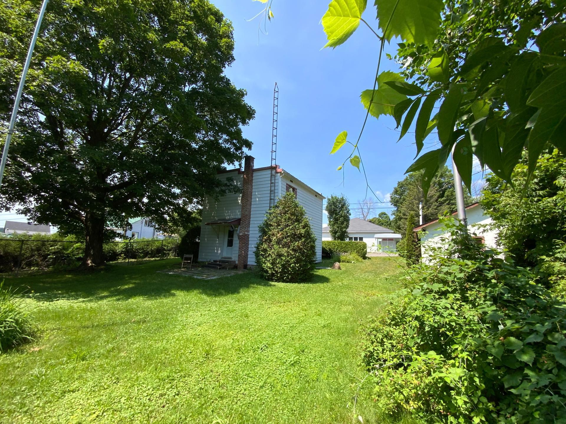 









22


Rue Kelly

,
Saint-André-d'Argenteuil,




QC
J0V1X0

