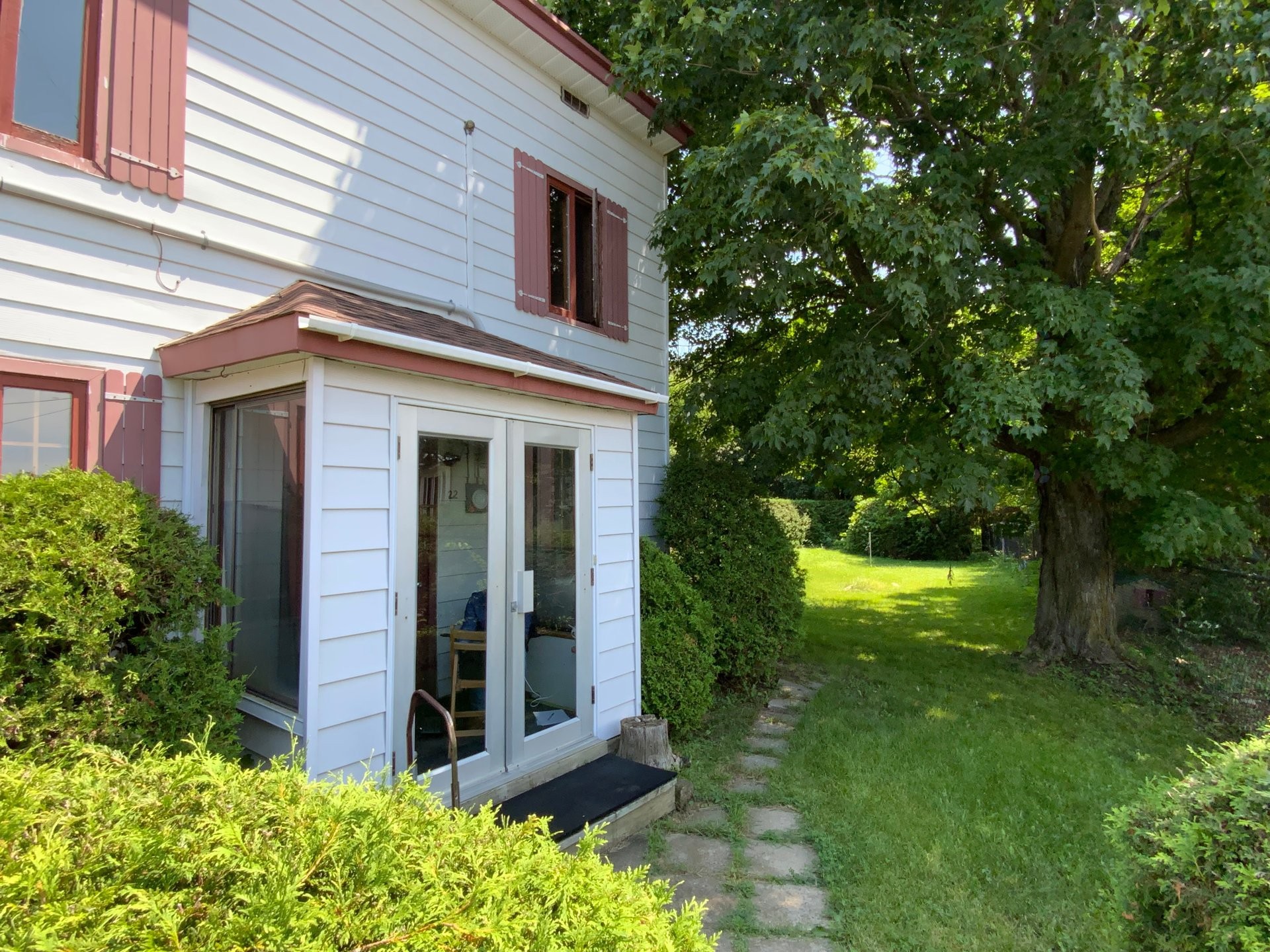 









22


Rue Kelly

,
Saint-André-d'Argenteuil,




QC
J0V1X0

