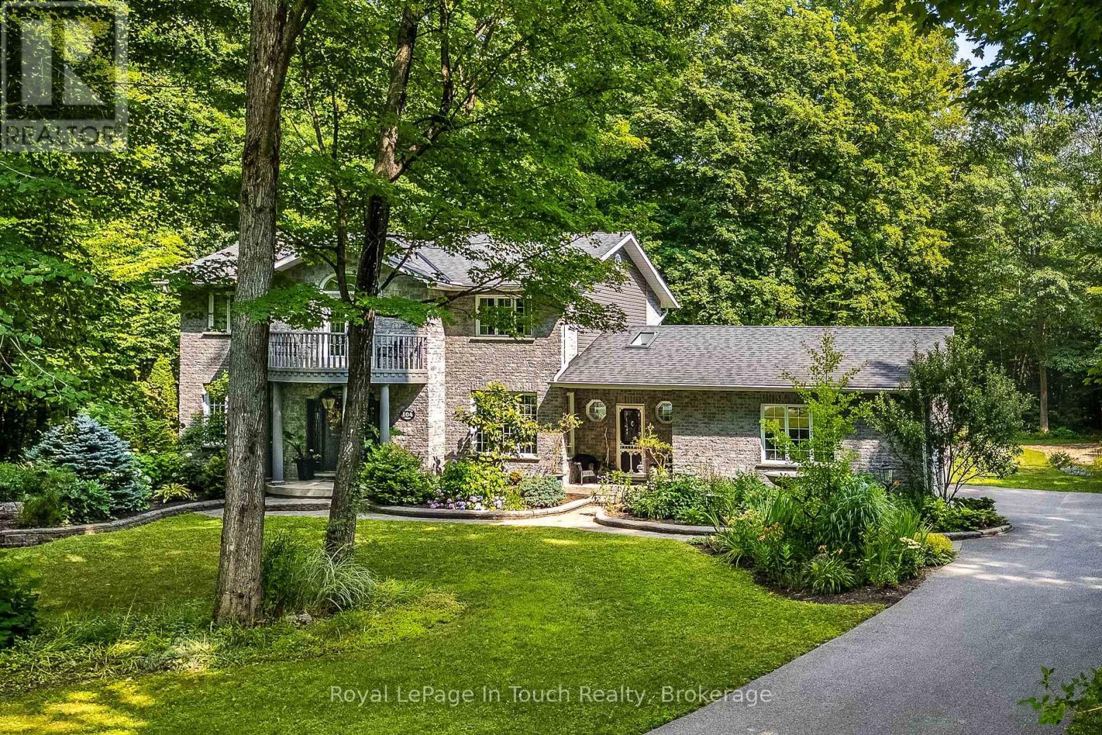 












104 COPELAND CREEK DRIVE

,
Tiny,




Ontario
L9M0M2

