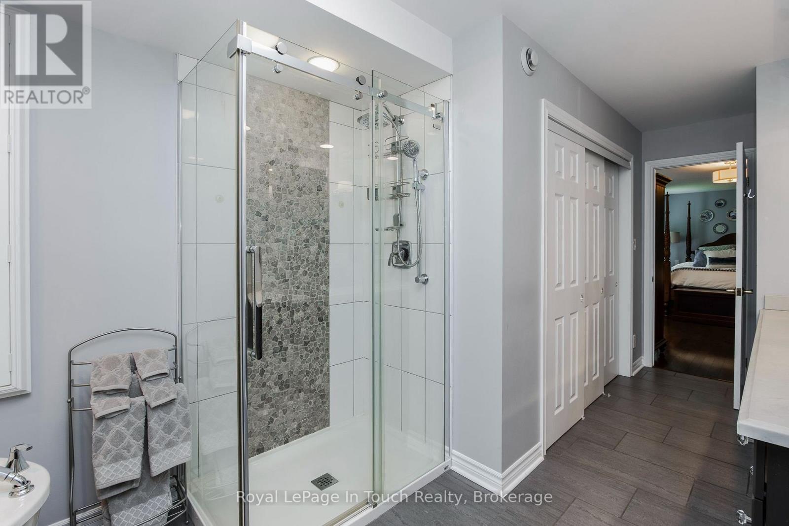 












104 COPELAND CREEK DRIVE

,
Tiny,




Ontario
L9M0M2

