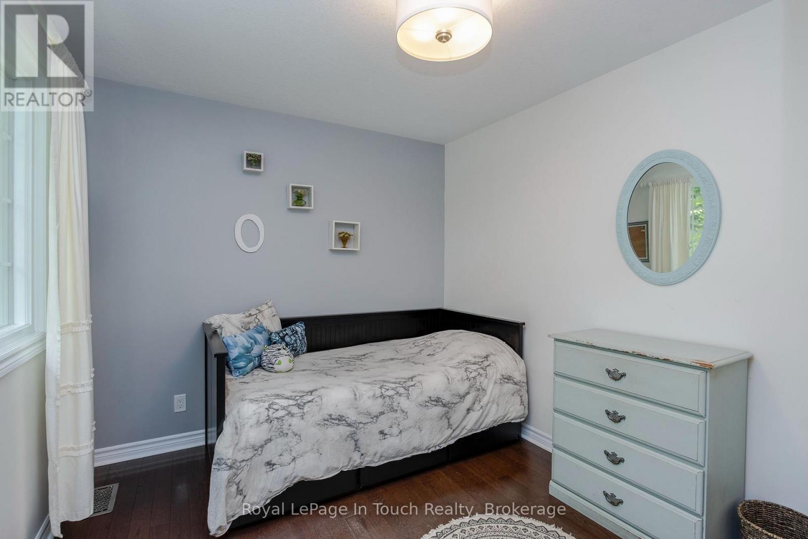 












104 COPELAND CREEK DRIVE

,
Tiny,




Ontario
L9M0M2

