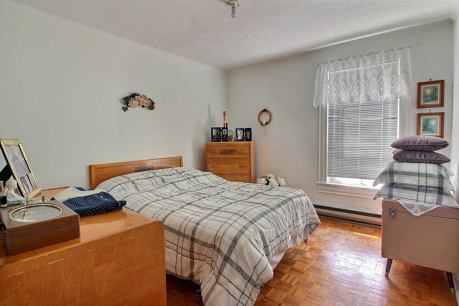 









48

 - 52


Rue Grondin

,
East Angus,




QC
J0B1R0

