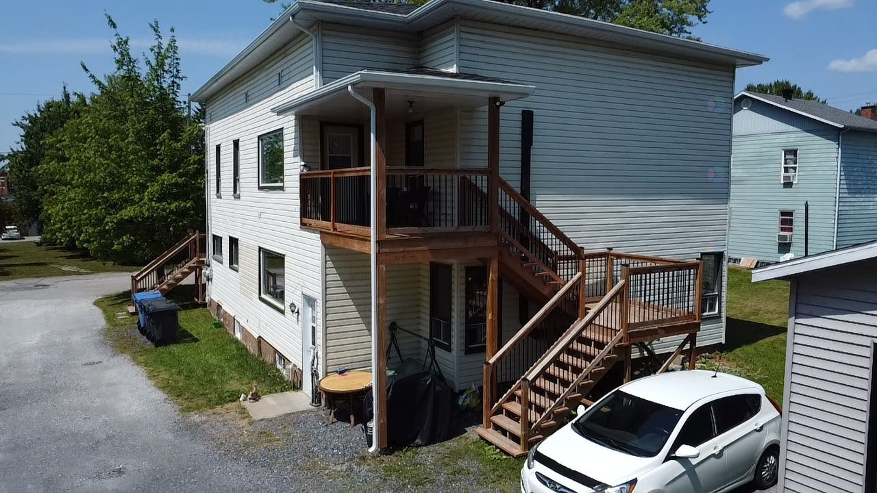 









48

 - 52


Rue Grondin

,
East Angus,




QC
J0B1R0

