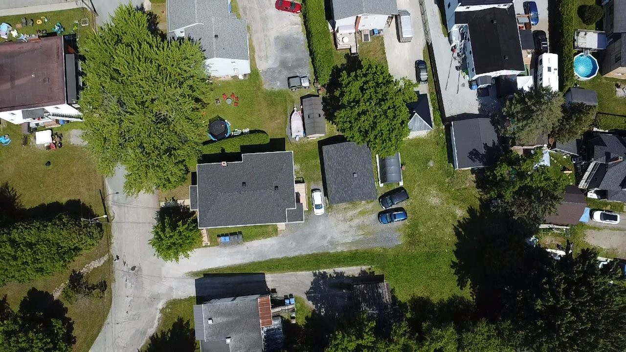 









48

 - 52


Rue Grondin

,
East Angus,




QC
J0B1R0

