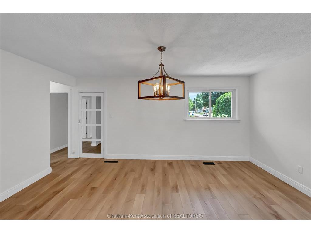 









59


Wiltshire

Drive,
Chatham,




ON
N7L 2N4

