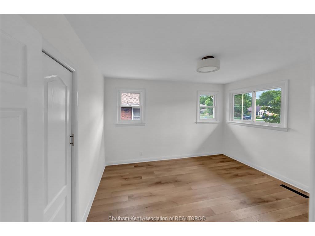 









59


Wiltshire

Drive,
Chatham,




ON
N7L 2N4

