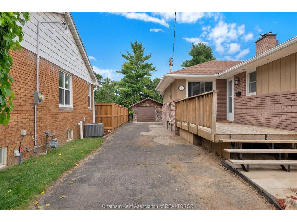 









59


Wiltshire

Drive,
Chatham,




ON
N7L 2N4

