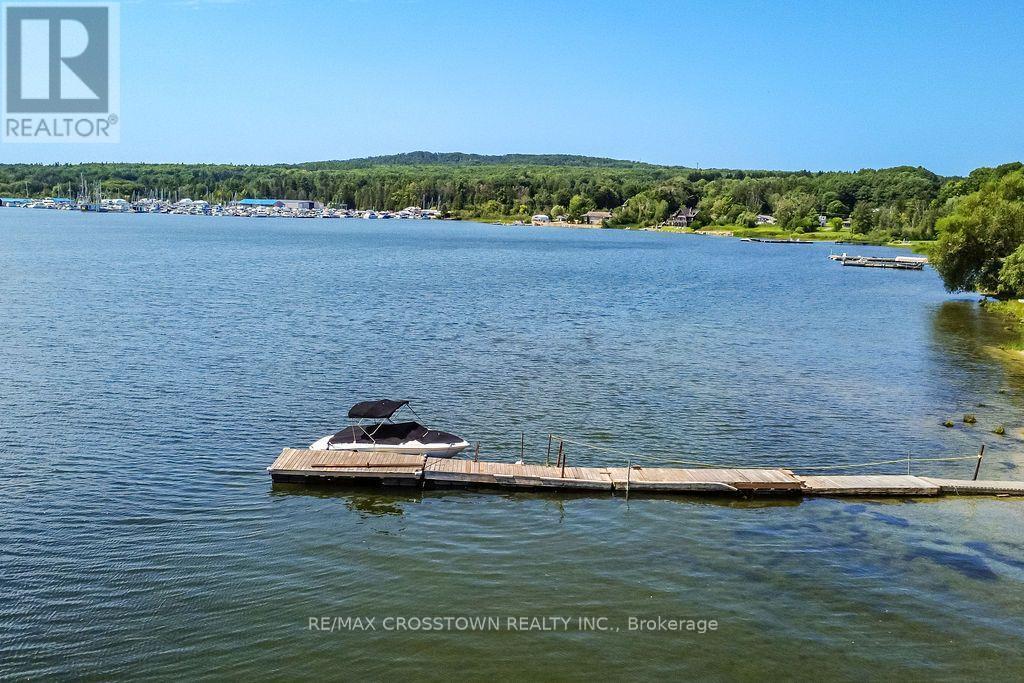 












243 CHAMPLAIN ROAD

,
Penetanguishene,




Ontario
L9M1S2


