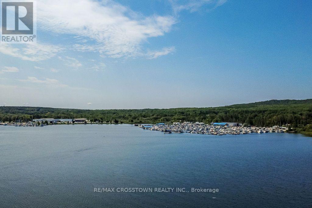 












243 CHAMPLAIN ROAD

,
Penetanguishene,




Ontario
L9M1S2

