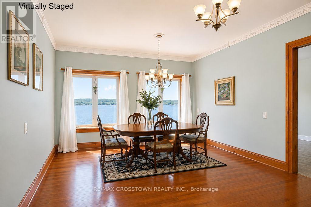 












243 CHAMPLAIN ROAD

,
Penetanguishene,




Ontario
L9M1S2

