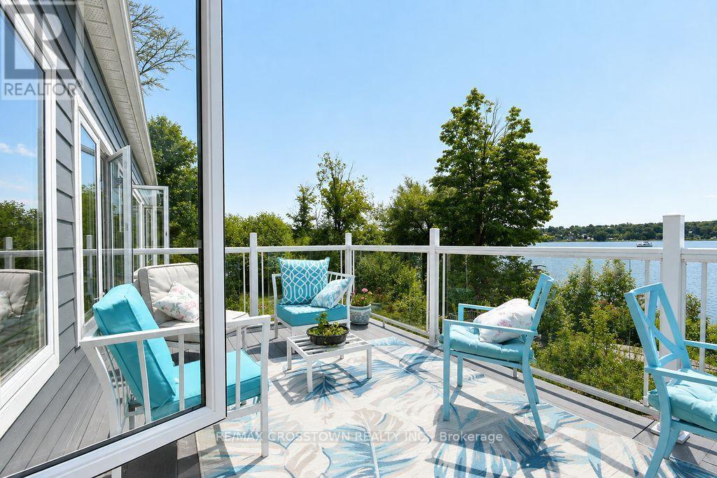 












243 CHAMPLAIN ROAD

,
Penetanguishene,




Ontario
L9M1S2

