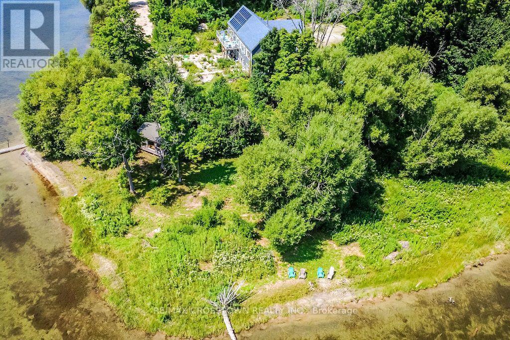 












243 CHAMPLAIN ROAD

,
Penetanguishene,




Ontario
L9M1S2

