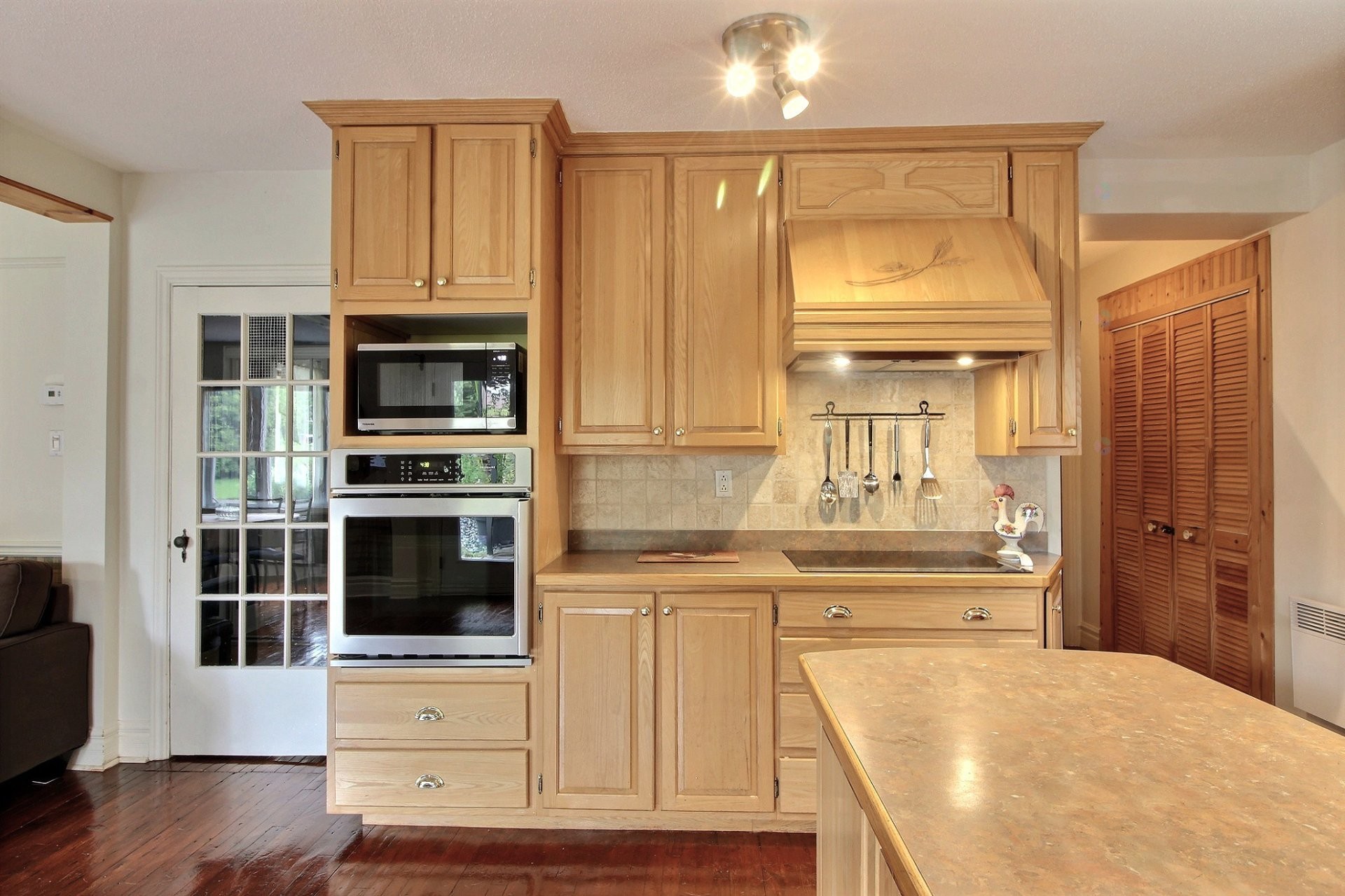 









94


Rue Galipeau

,
Thurso,




QC
J0X3B0

