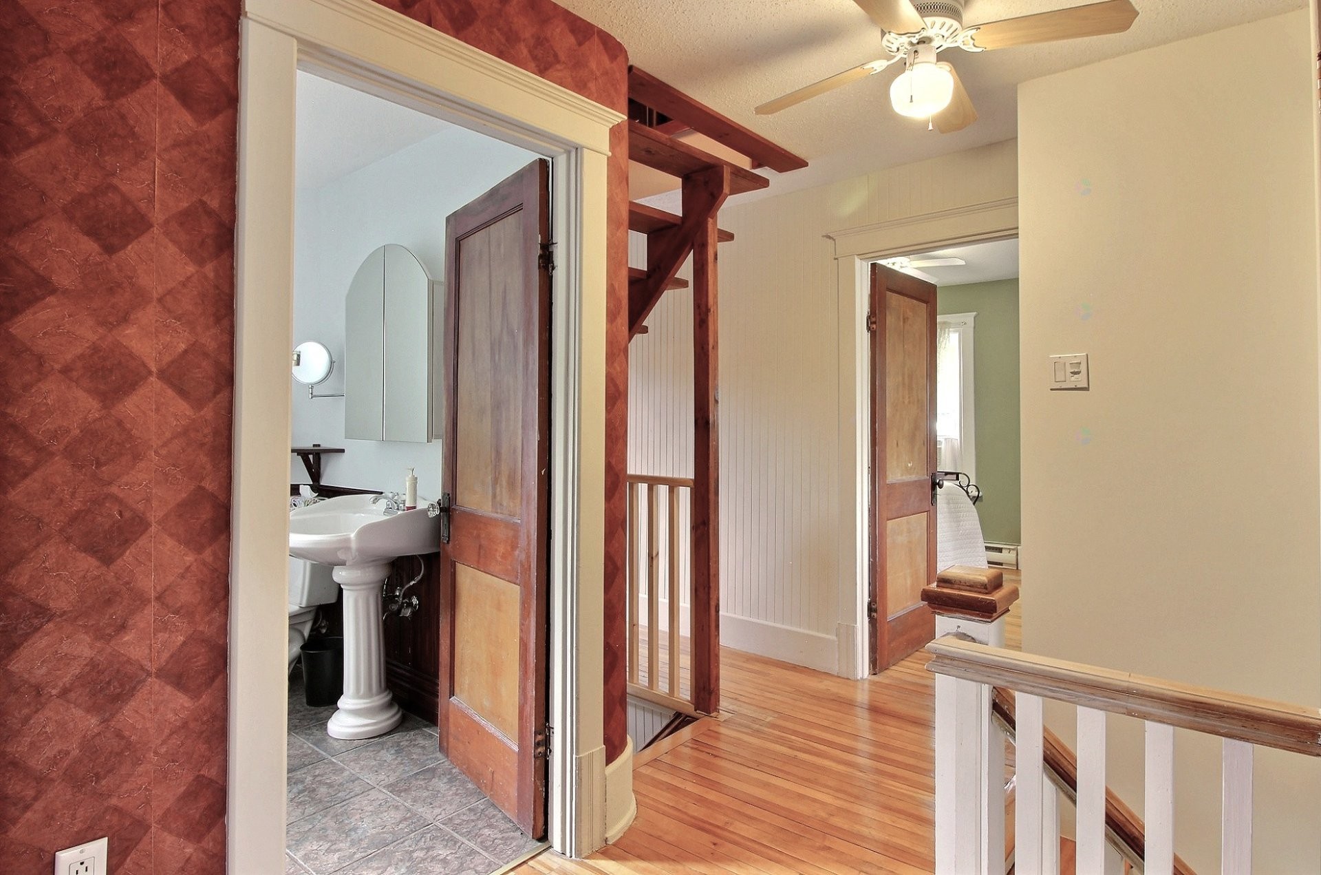 









94


Rue Galipeau

,
Thurso,




QC
J0X3B0

