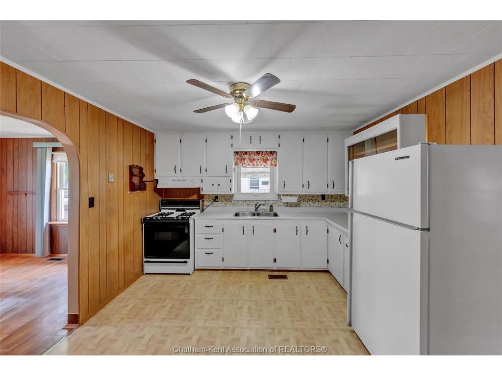 









15


Oxley

Drive,
Chatham,




ON
N7L 2K5

