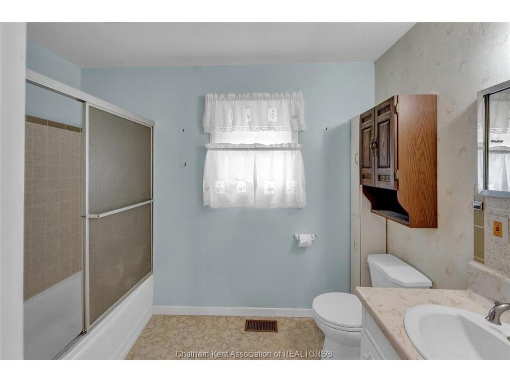 









15


Oxley

Drive,
Chatham,




ON
N7L 2K5

