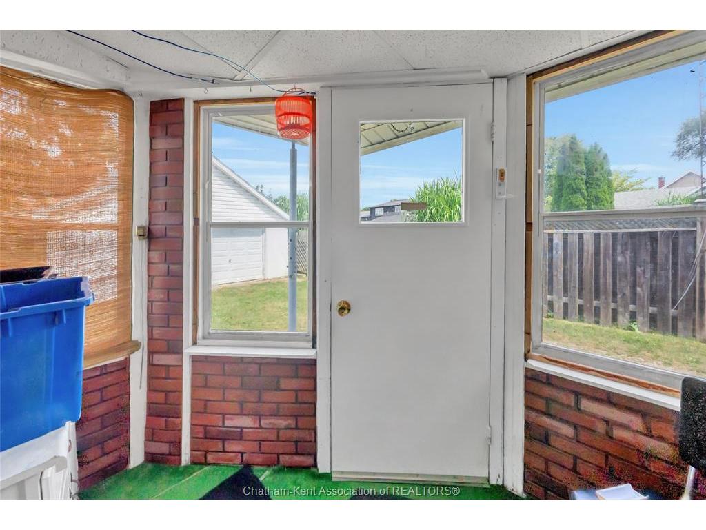 









15


Oxley

Drive,
Chatham,




ON
N7L 2K5

